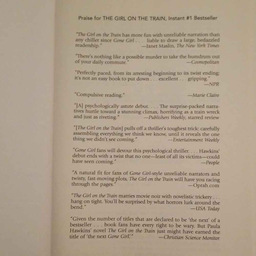 The Girl on the Train - by Paula Hawkins - Picture 4 of 4